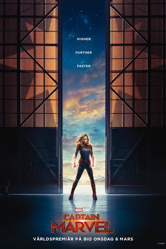 Omslag för Captain Marvel